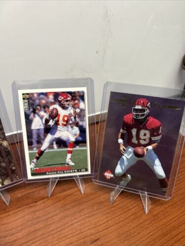 Joe Montana Kansas City Chiefs 94/95 Upper Deck/Collectors Edge Lot