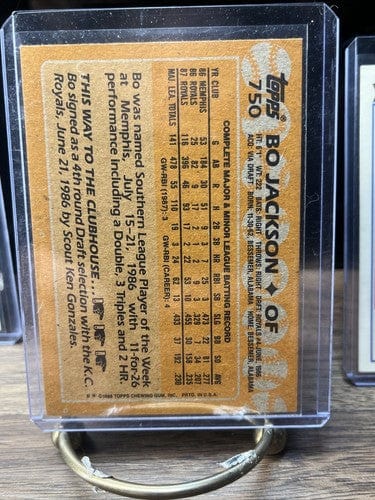 3 Card Lot Of Bo Jackson 88 And 89 Topps