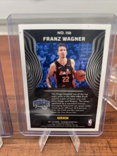 Franz Wagner Rookie Lot 2021-22 Panini Select Revolution #24 /22 Illus