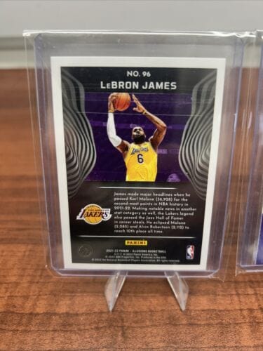 LeBron James Lot 2022 Panini Illusions, 2023 NBA Hoops Dynamos , 21 Ch