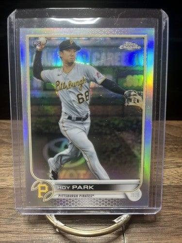 Hoy Park RC *Refractor* 2022 Topps Chrome Rookie #32 Pittsburgh Pirate