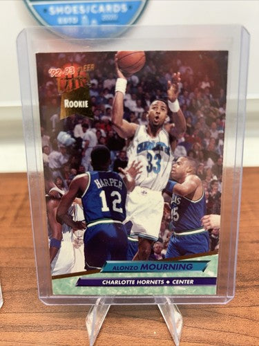 Alonzo Mourning 92-93 Fleer Ultra Rookie Card #234 Charlotte Hornets