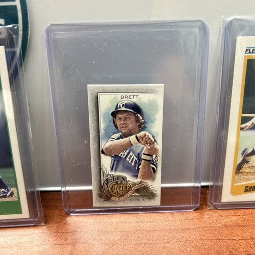 George Brett Lot(3) 89 Score, 90 Fleer, 22 Allen&Ginter Mini Kansas Ci