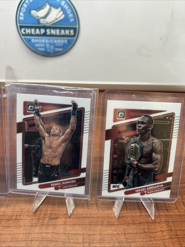 2022 Panini Donruss Optic UFC Blue Prizm Deuces on Figueiredo,Stripe