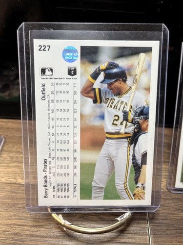 Cheap Sneaks Footwear/Sports Cards Barry Bonds 3 Card Lot 1990,91 Upper Deck , 89 Donruss