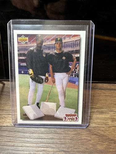 Cheap Sneaks Footwear/Sports Cards Barry Bonds 3 Card Lot 1990,91 Upper Deck , 89 Donruss