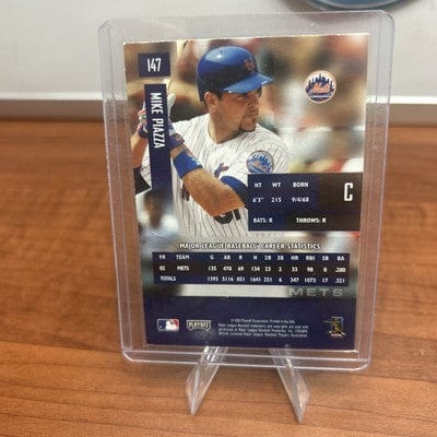 Cheap Sneaks Footwear/Sports Cards Baseball Card 2003 Playoff Prestige - Mike Piazza #147