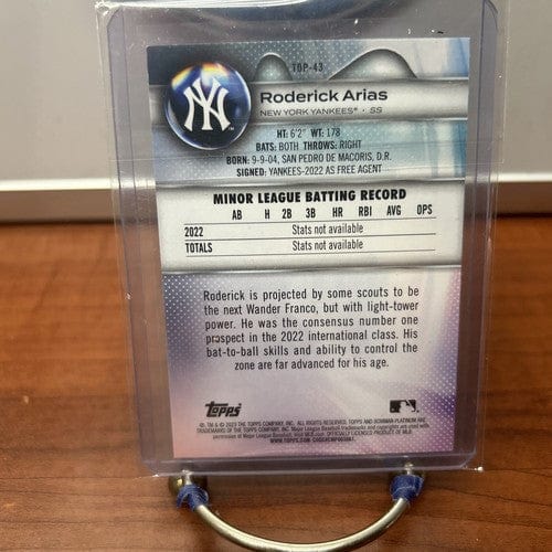 Cheap Sneaks Footwear/Sports Cards Baseball Card 2023 Bowman Platinum Top Prospects #TOP-43 Roderick Arias New York Yan