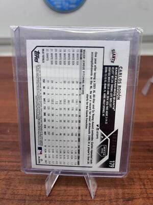 Cheap Sneaks Footwear/Sports Cards Baseball Card 2023 Topps #179 Carlos Rodón Green Foil #/499
