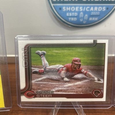 Cheap Sneaks Footwear/Sports Cards Baseball Card 2025 Topps Series 1 Reds Lot,24 Topps Heritage #182 Strand RC, Spencer
