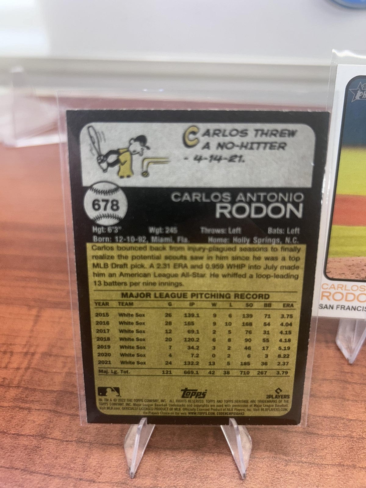 Cheap Sneaks Footwear/Sports Cards Baseball Card Carlos Rodon 2022 Topps Heritage #678 San Francisco Giants