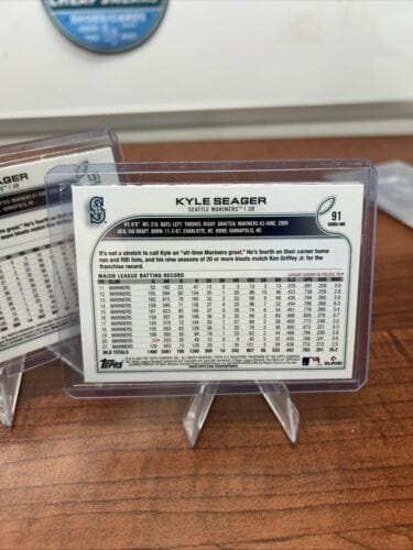 Cheap Sneaks Footwear/Sports Cards Baseball Card Kyle Seager Lot (3) 2022 Topps Chrome X-Factor Refractor #131 +Base+ 2