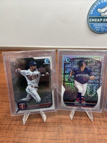Cheap Sneaks Footwear/Sports Cards Baseball Card Minnesota Twins 2022/23 Bowman Chrome Lot (4)Lee, Mercedes,Herrera,Lew