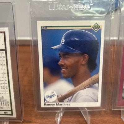 Cheap Sneaks Footwear/Sports Cards Baseball Card Ramon Martinez (RC)1989 Upper Deck #18 90 Upper Deck#675,91 Studio #18