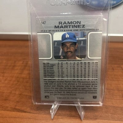 Cheap Sneaks Footwear/Sports Cards Baseball Card Ramon Martinez rookie 1990 Leaf #147 - Los Angeles Dodgers