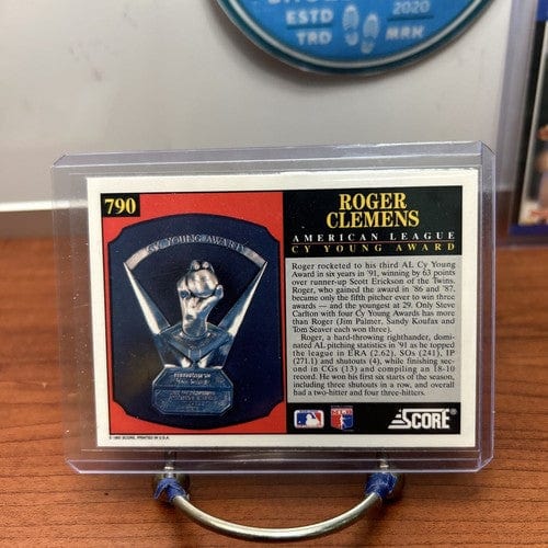 Cheap Sneaks Footwear/Sports Cards Baseball Card Roger Clemens Lot (3) Boston Red Sox 1989 Upper Deck+Donruss+ 92 Score