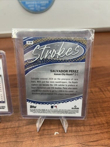 Cheap Sneaks Footwear/Sports Cards Baseball Card Salvador Perez 2023/2024 Topps Chrome /Srokes Lot KC Royals