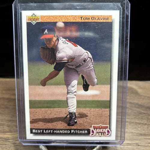 Cheap Sneaks Footwear/Sports Cards Baseball Card Tom Glavine 1992 Upper Deck #713 Atlanta Braves BASEBALL