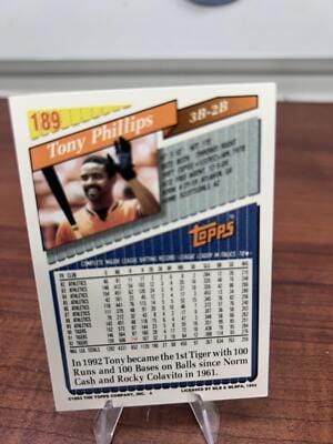 Cheap Sneaks Footwear/Sports Cards Baseball Card Tony Phillips 1993 Topps #189 Detroit Tigers