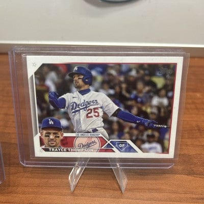 Cheap Sneaks Footwear/Sports Cards Baseball Card Trayce Thompson (RC) 2016 Topps Chrome Update Speckle Refractor #HMT18