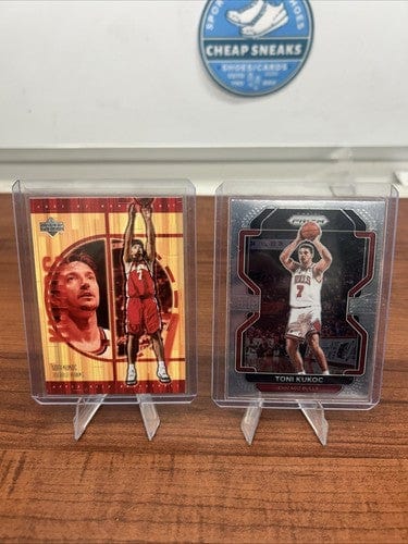 Cheap Sneaks Footwear/Sports Cards Basketball Card 2001-02 Upper Deck Hardcourt Toni Kukoc #3 + Bonus Card Hawks, Bulls