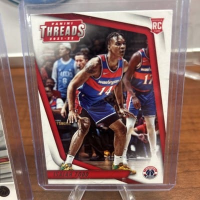 Cheap Sneaks Footwear/Sports Cards Basketball Card 2021-22 Panini Select #65 Isaiah Todd Rookie Blue retail Washington Wi