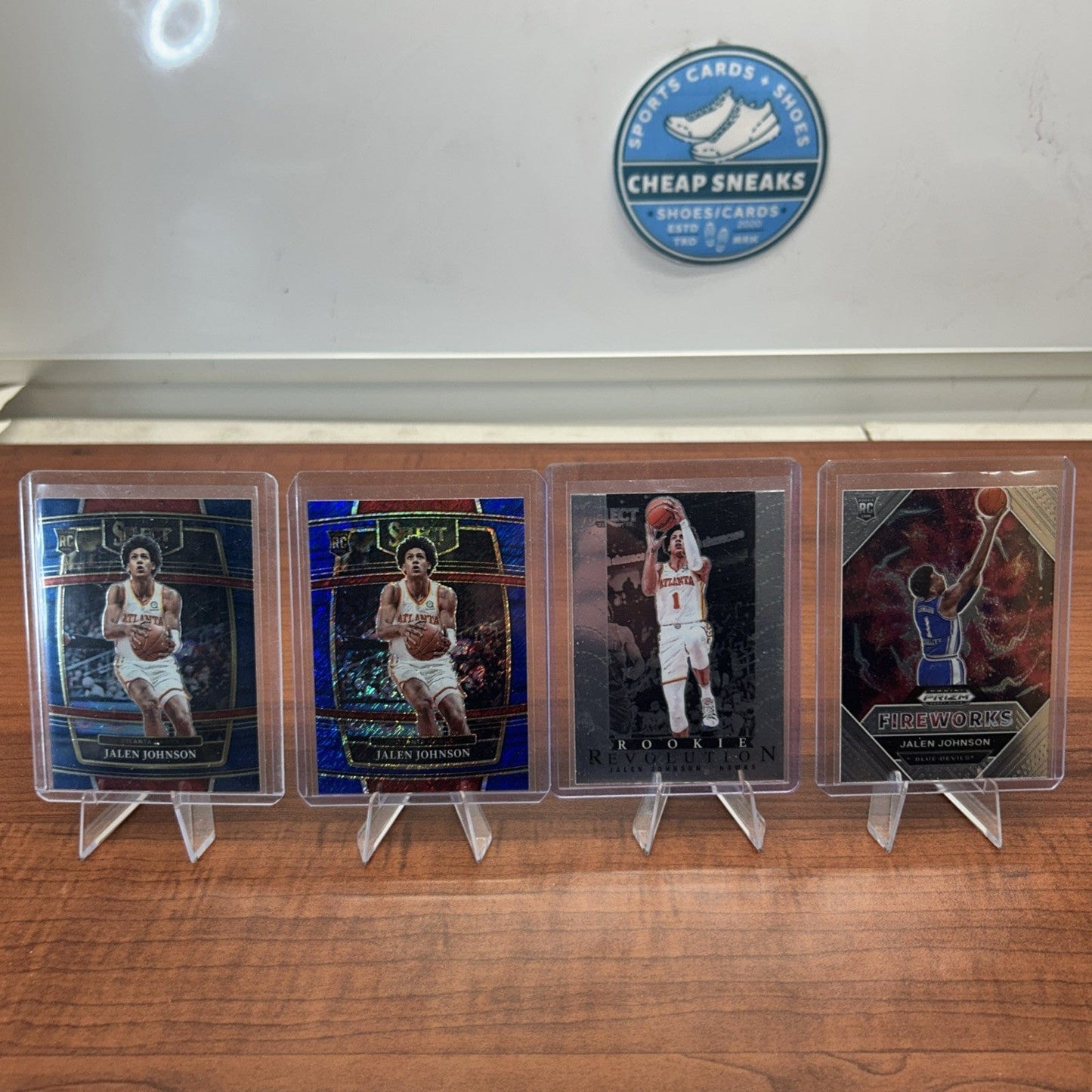 Cheap Sneaks Footwear/Sports Cards Basketball Card 2021-22 Panini Select Concourse Blue Shimmer Prizm #17 Jalen Johnson (