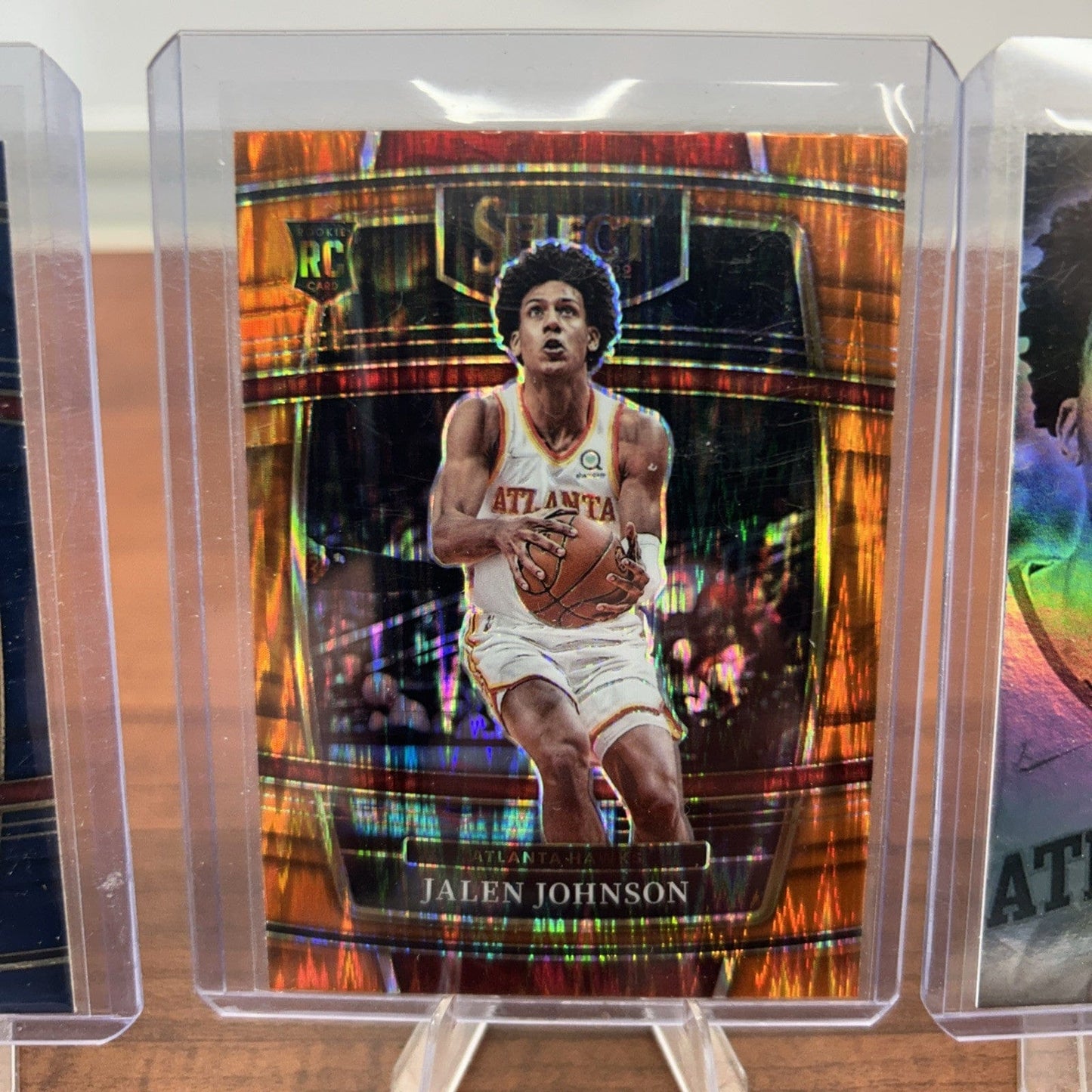 Cheap Sneaks Footwear/Sports Cards Basketball Card 2021-22 Panini Select Concourse Orange Shock Prizm #17 Jalen Johnson (