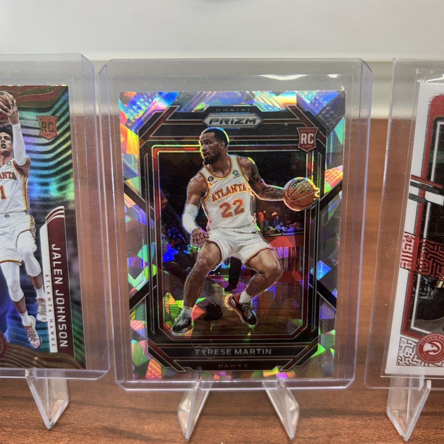 Cheap Sneaks Footwear/Sports Cards Basketball Card Atlanta Hawks Lot 2021 Panini Iillisuions Jalen Johnson RC, Martin pri