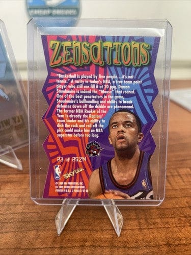 Cheap Sneaks Footwear/Sports Cards Basketball Card Damon Stoudamire Lot Toronto Raptor 96-97 Fleet Ultra/1997 Hoops Fly W