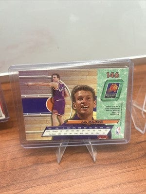Cheap Sneaks Footwear/Sports Cards Basketball Card Dan Majerle 92-93,93-94 Fleer Ultra Inside/Outside#5, USA Basketball#