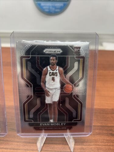 Cheap Sneaks Footwear/Sports Cards Basketball Card Evan Mobley (RC) 2021-22 Panini Prizm #325 21-22 Panini Select #5 (RC