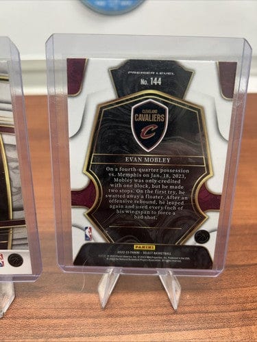 Cheap Sneaks Footwear/Sports Cards Basketball Card EVAN MOBLEY (RC) 2021-22 Select Concourse Blue Rookie Card #5 + 23 Sel