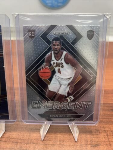 Cheap Sneaks Footwear/Sports Cards Basketball Card Evan Mobley (RC) 2021 Panini Prizm #9 Emergent 21-22 Select (RC) # 5 C