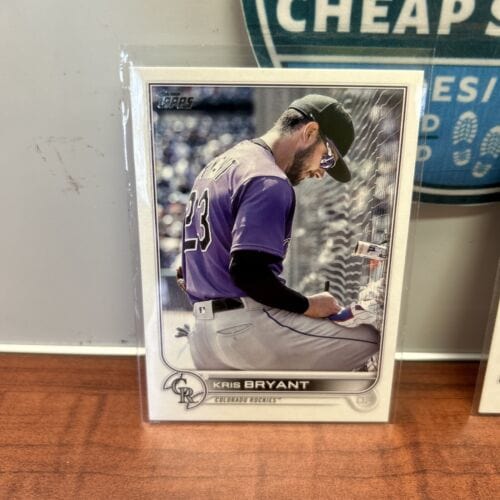 Cheap Sneaks Footwear/Sports Cards Kris Bryant SP Image Variation 2 Card Lot 2022 Topps Update #US301 C.