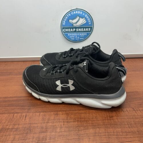 Cheap Sneaks Footwear/Sports Cards Running Shoe Under Armor Assert Boys/Mens Size 6Y Black/Gray/Silver