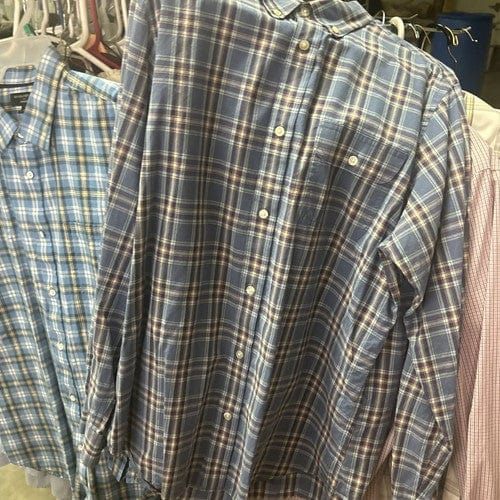 Cheap Sneaks Footwear/Sports Cards Shirts Men (2) Banana Republic (L) Men’s Button Down Shirts Standard Fit