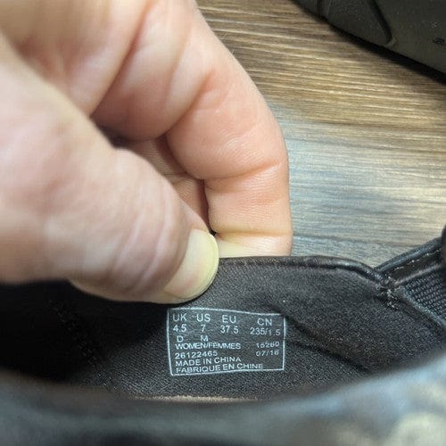 Cheap Sneaks Footwear/Sports Cards Shoes Women Clarks Shoes Womens 7M Mottled Clogs Brown Leather Sip On Casual Round