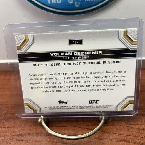 Cheap Sneaks Footwear/Sports Cards UFC Card 2024 Topps Chrome UFC Volkan Oezdemir #195