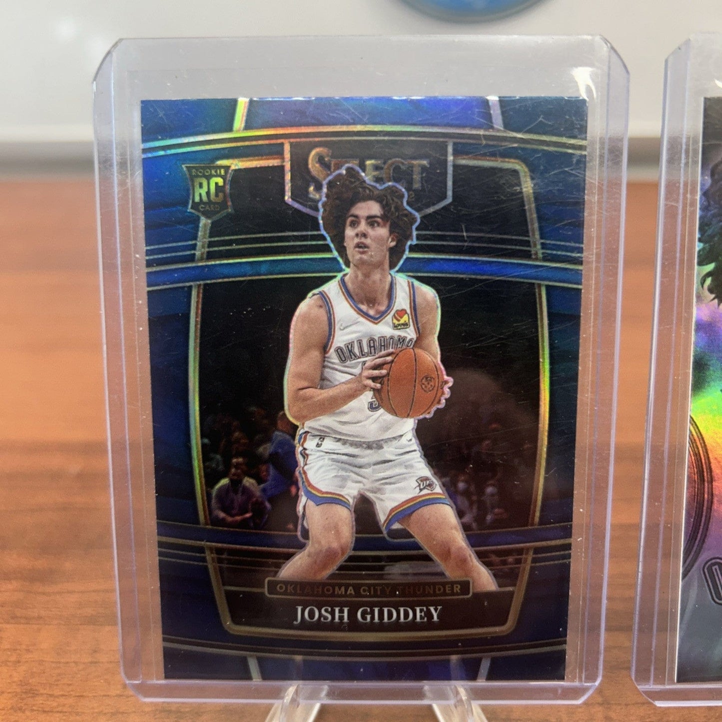 Josh Giddey (RC) 2021-22 Panini Select Concourse Blue Prizm #58 + Bonu