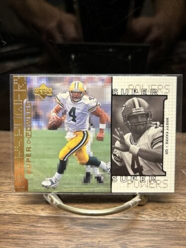 Brett Favre 1998 Upper Deck Super Powers #S4 Insert Card Green Bay Pac