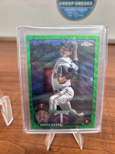 2023 Topps Chrome Baseball Kenta Maeda Green Wave  Refractor /99
