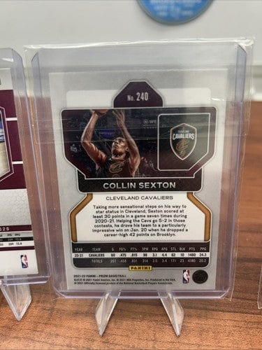 Cleveland Cavaliers Lot 23 Panini Select Mitchell, 21 Prizm Sexton, Mo