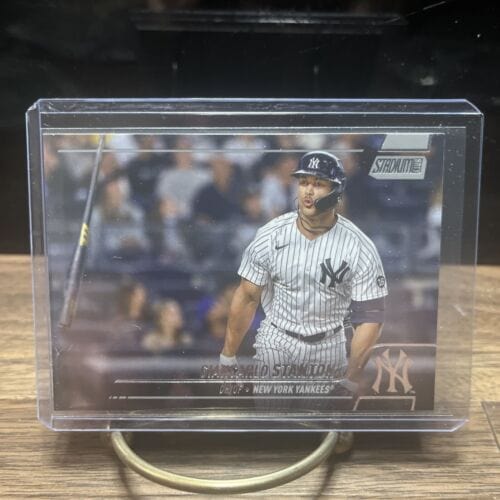 Giancarlo Stanton 2022 Topps Stadium Club Baseball Card #232 New York