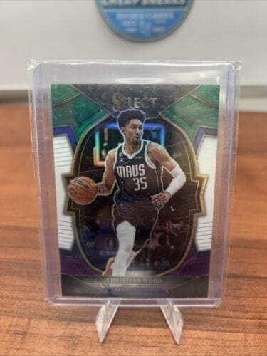 2022-23 Select Prizms Green White Purple #29 Christian Wood MINT
