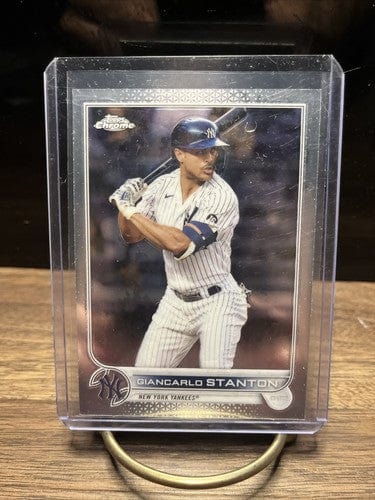 Giancarlo Stanton 2022 Topps Chrome  Baseball Card #139 New York Yanke