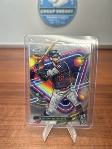 Byron Buxton 2023 Topps Cosmic Chrome #13