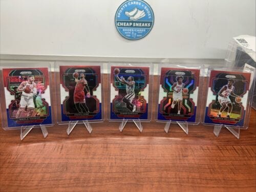 Chicago Bulls 2021-22 Panini Prizm Red White Blue Lot Vucevic, LaVine,