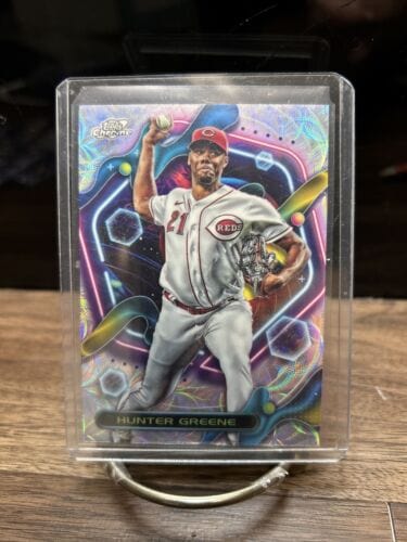 2023 Topps Chrome Cosmic Hunter Greene Nucleus Refractor Cincinnati Re