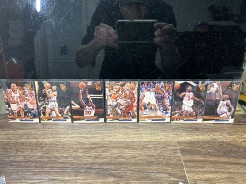 New York Nicks Lot (7) 1993-1994 Fleer Ultra Rivers, Oakley,Harper,Mas